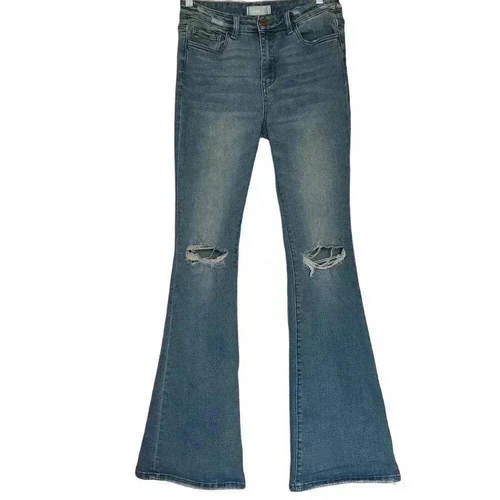 Women's Blue Straight Leg Jeans